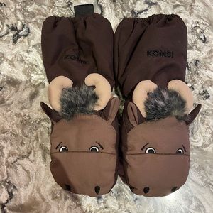 Kombi children’s glove size M - brand new